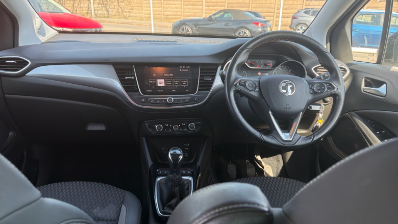 Vauxhall Crossland X 1.2 Tech Line Nav 5dr Petrol Hatchback